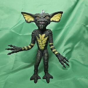Vintage 1984 LJN Gremlins Stripe Bendable Action Figure Warner Brothers